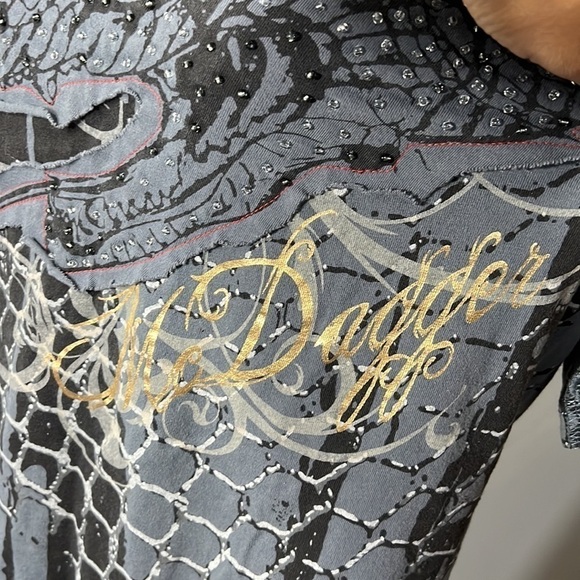 McDagger Men’s All Over Snake Design T-shirt Distressed Detail size Medium - Picture 4 of 9